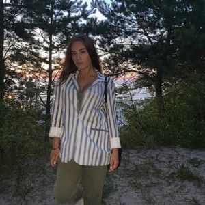 Meet your Posher, Victoria adams